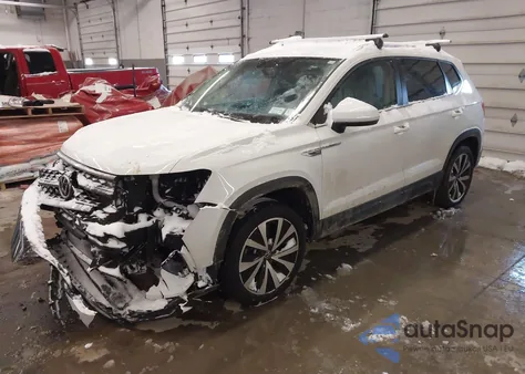 2022 Volkswagen Taos 1.5T Se z USA, uszkodzony, nr VIN 3VVRX7B22NM064587